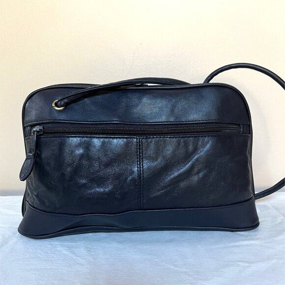 Vintage 90s CB Collections Deep Navy Blue Leather Crossbody Bag - Picture 2 of 12